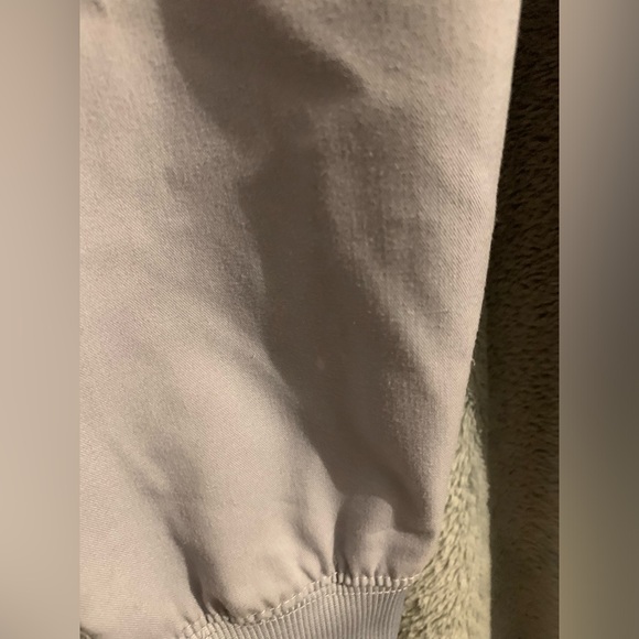 Grey’s Anatomy Gray size extra small scrubs women’s lots of pockets - Picture 5 of 8